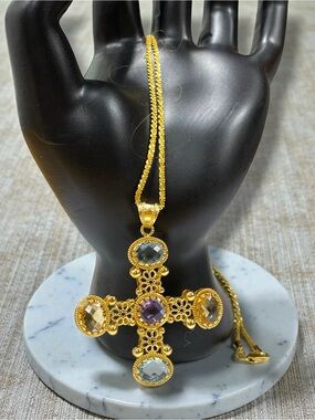 Estate 750 18k Yellow Gold Gemstone Maltese Cross 18” Popcorn Chain Necklace